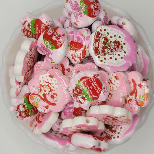 Strawberry shorty cake and characters mixed beads