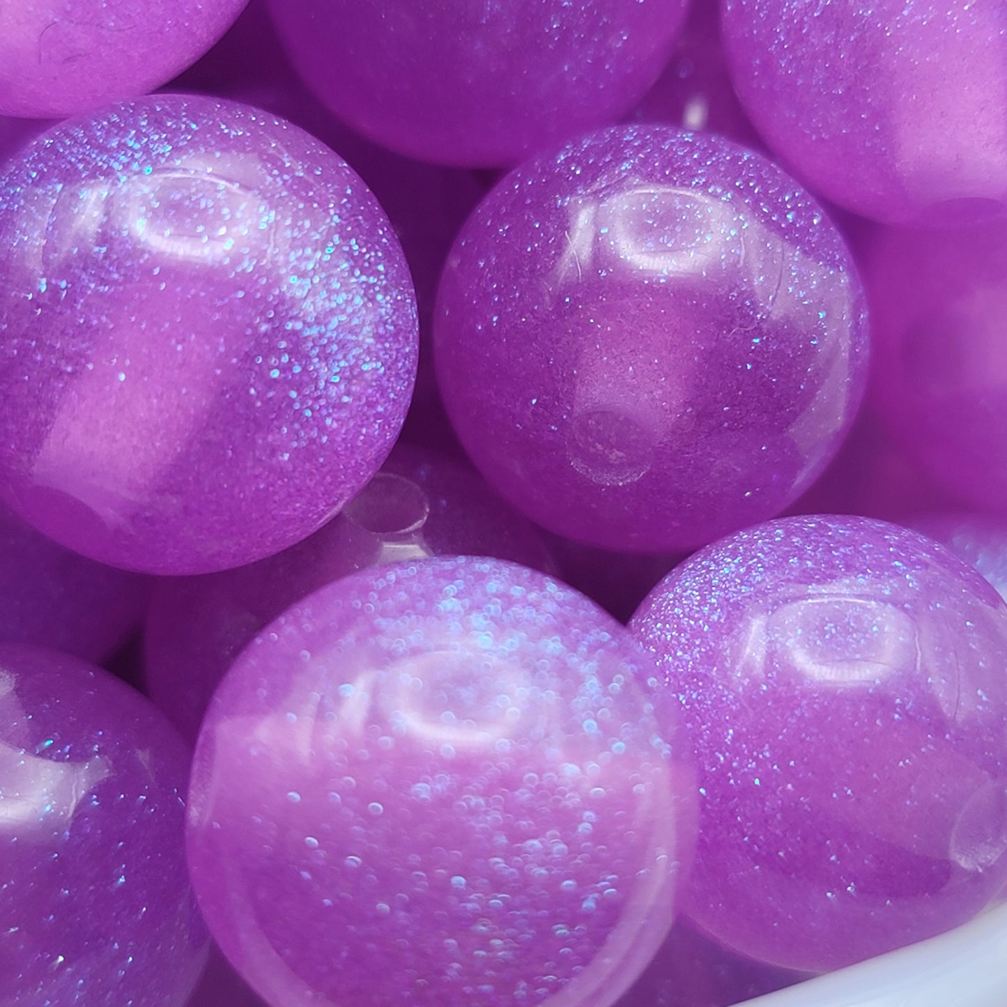Purple resin glitter beads,  16mm