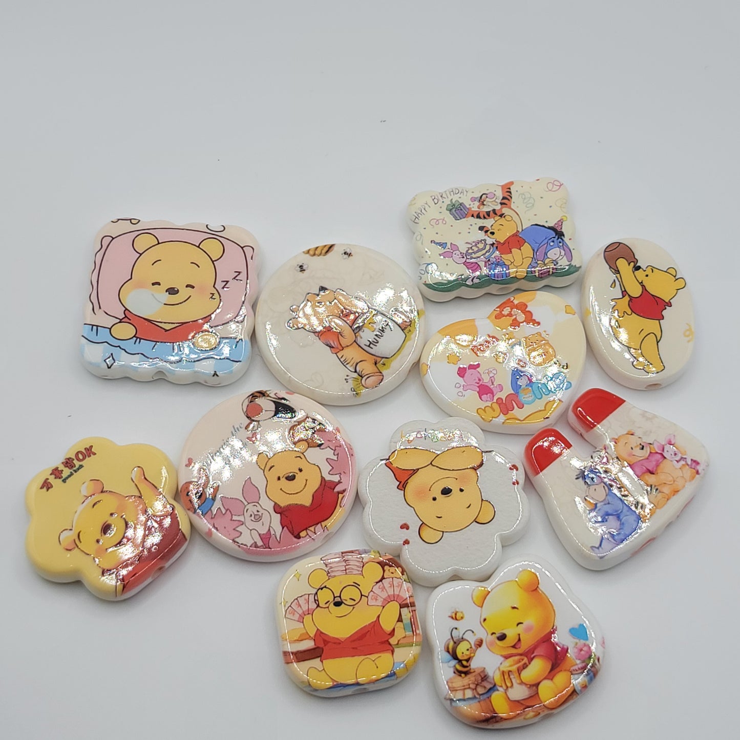 Honey bear shaped beads, 10 pieces mixed