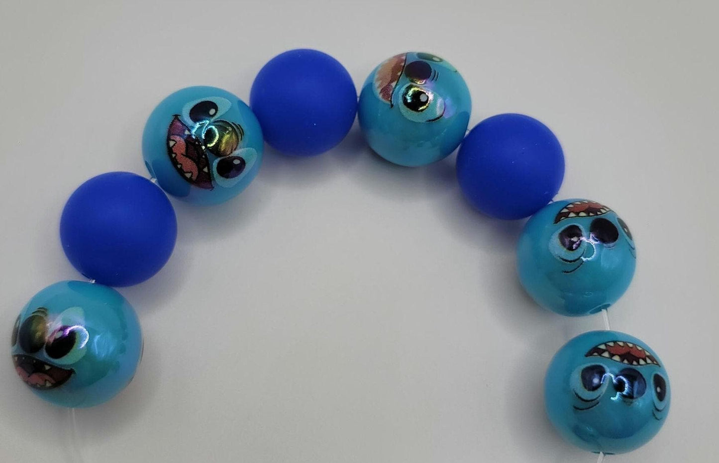 Blue Alien bubblegum Bead| UV coating| 5 piece