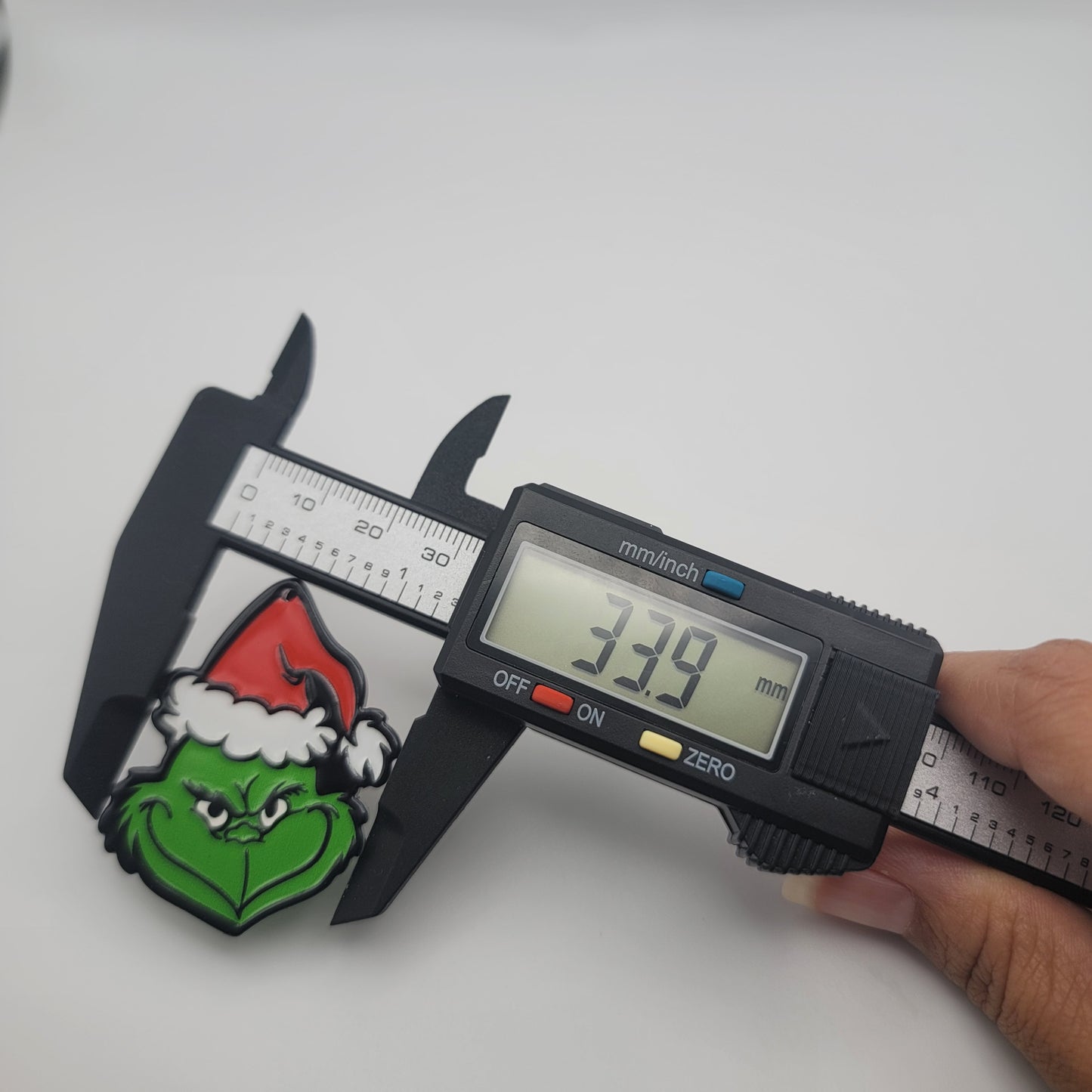 Mean green guy christmas pendant, acrylic